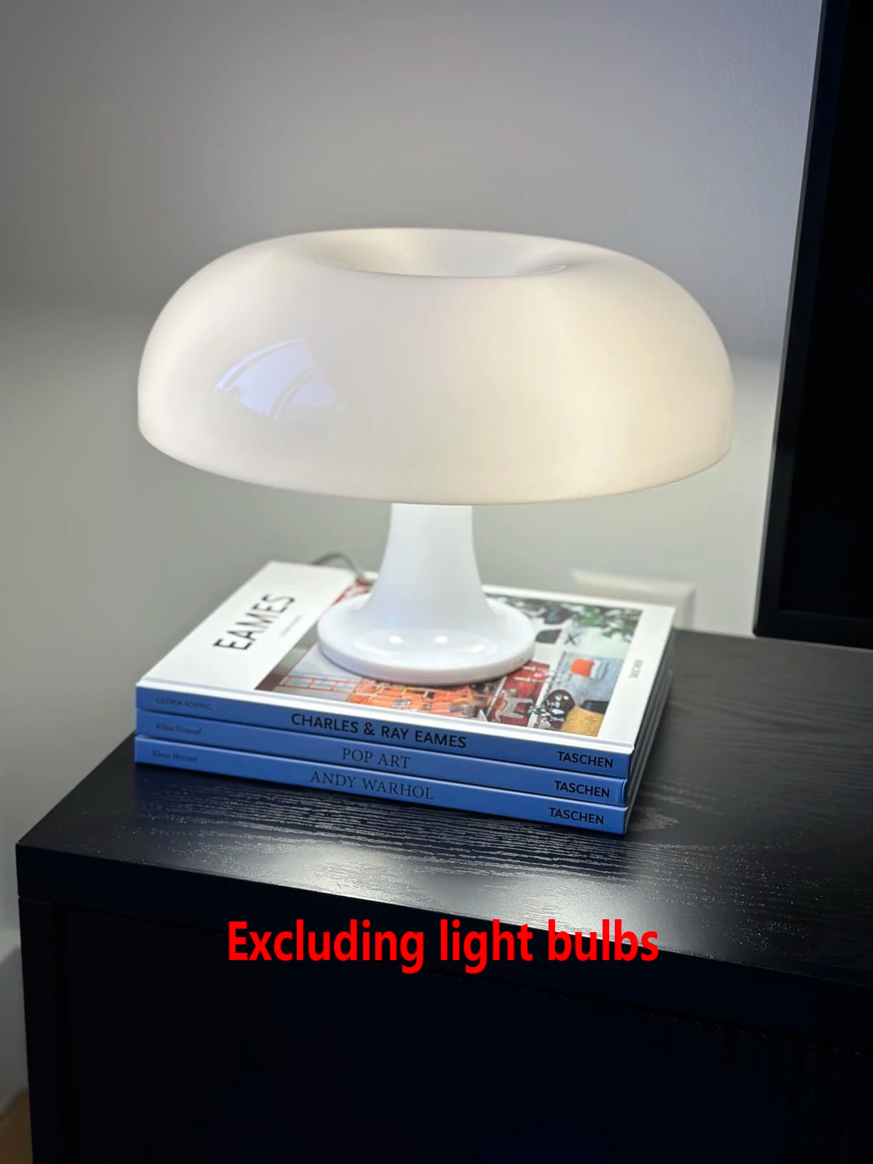 Amsterdam Nachttischlampe Pilzform – LED Lampe in Elfenbein