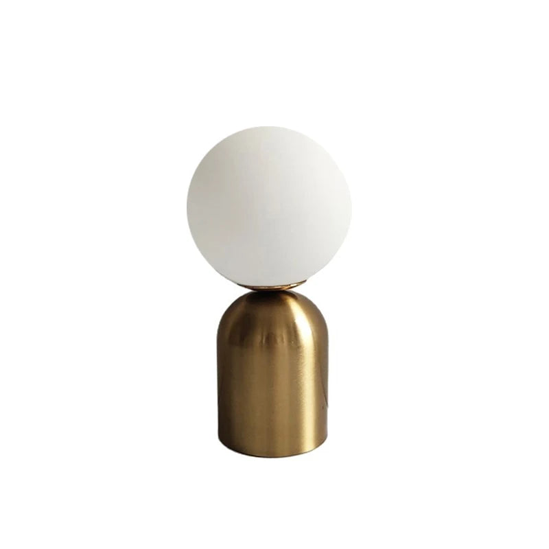 Paris Nachttischlampe – LED in Gold aus Metall