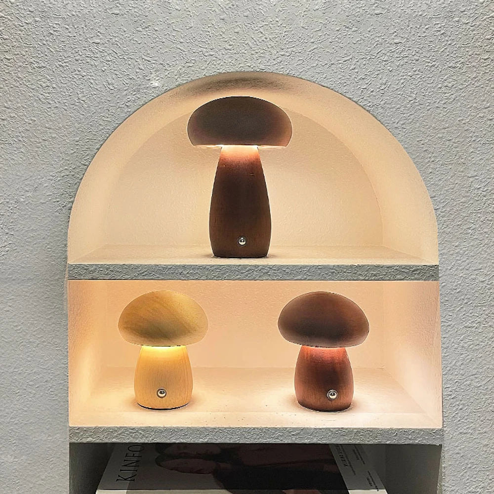 Hamburg Nachttischlampe aus Holz in Pilzform LED - dimmbar 3 Farben