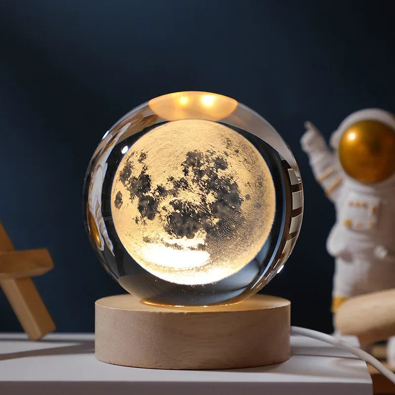 Lissabon Festival Nachttischlampe – USB LED Nachtlicht Kristallkugel Galaxy Mond 3D Lampe