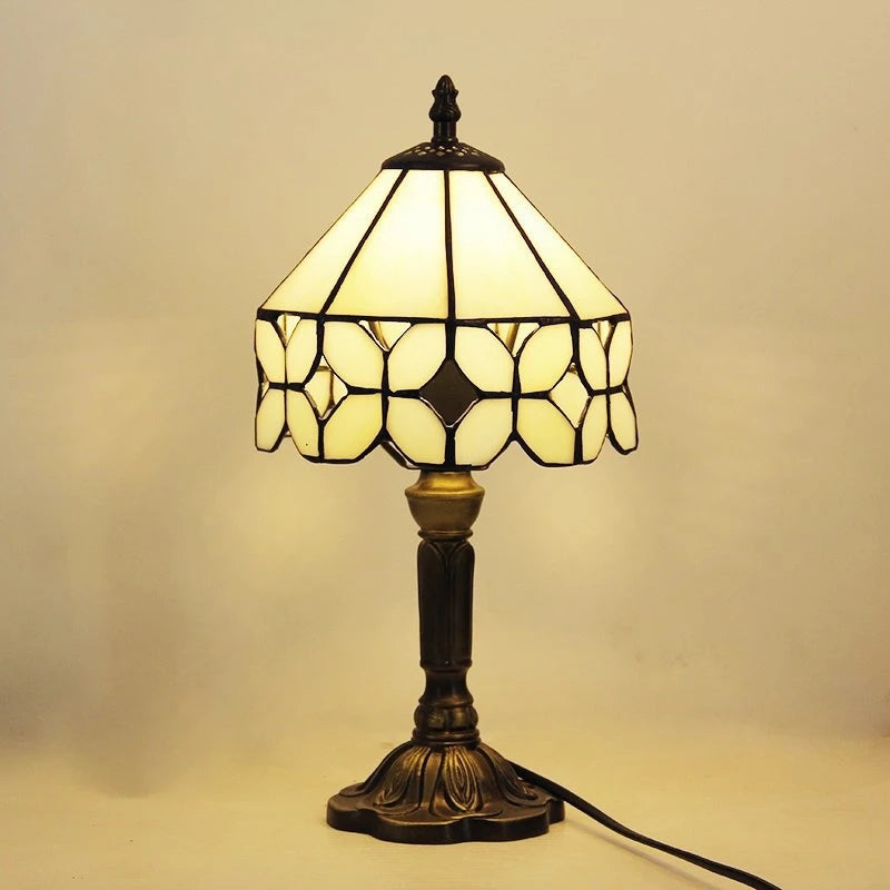 Vintage Tischlampe im Barockstil
