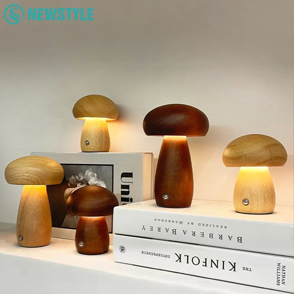Hamburg Nachttischlampe aus Holz in Pilzform LED - dimmbar 3 Farben